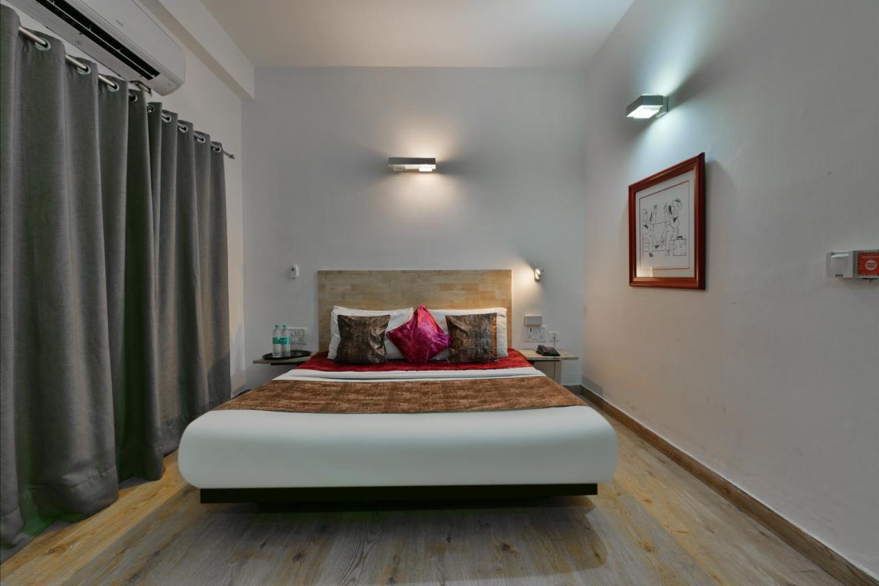 Divine Inn Couple Friendly Hotel Near Sector 51 Metro Station Noida Exteriér fotografie