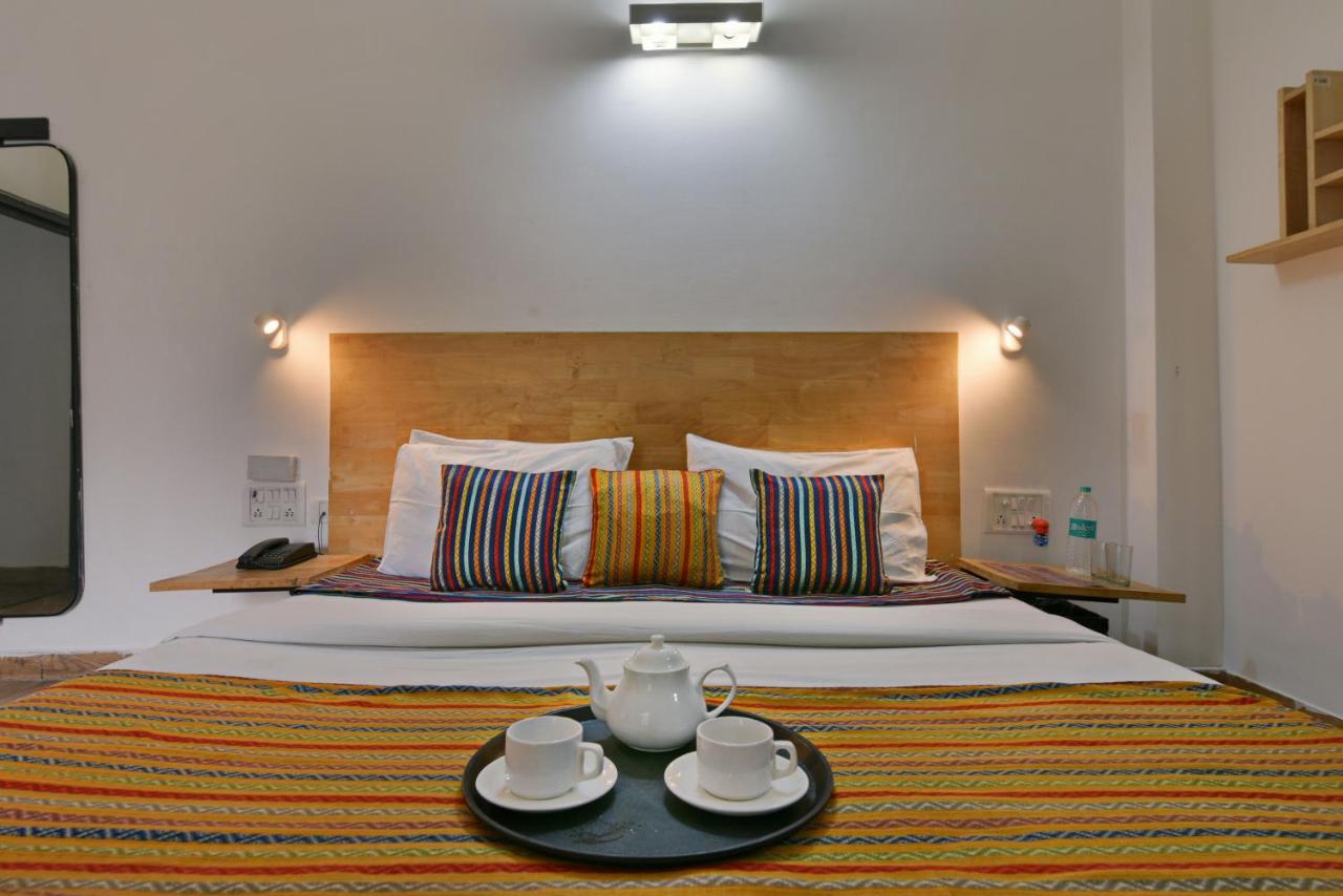 Divine Inn Couple Friendly Hotel Near Sector 51 Metro Station Noida Exteriér fotografie