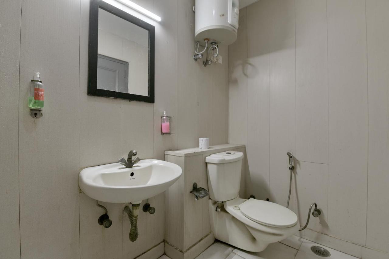 Divine Inn Couple Friendly Hotel Near Sector 51 Metro Station Noida Exteriér fotografie