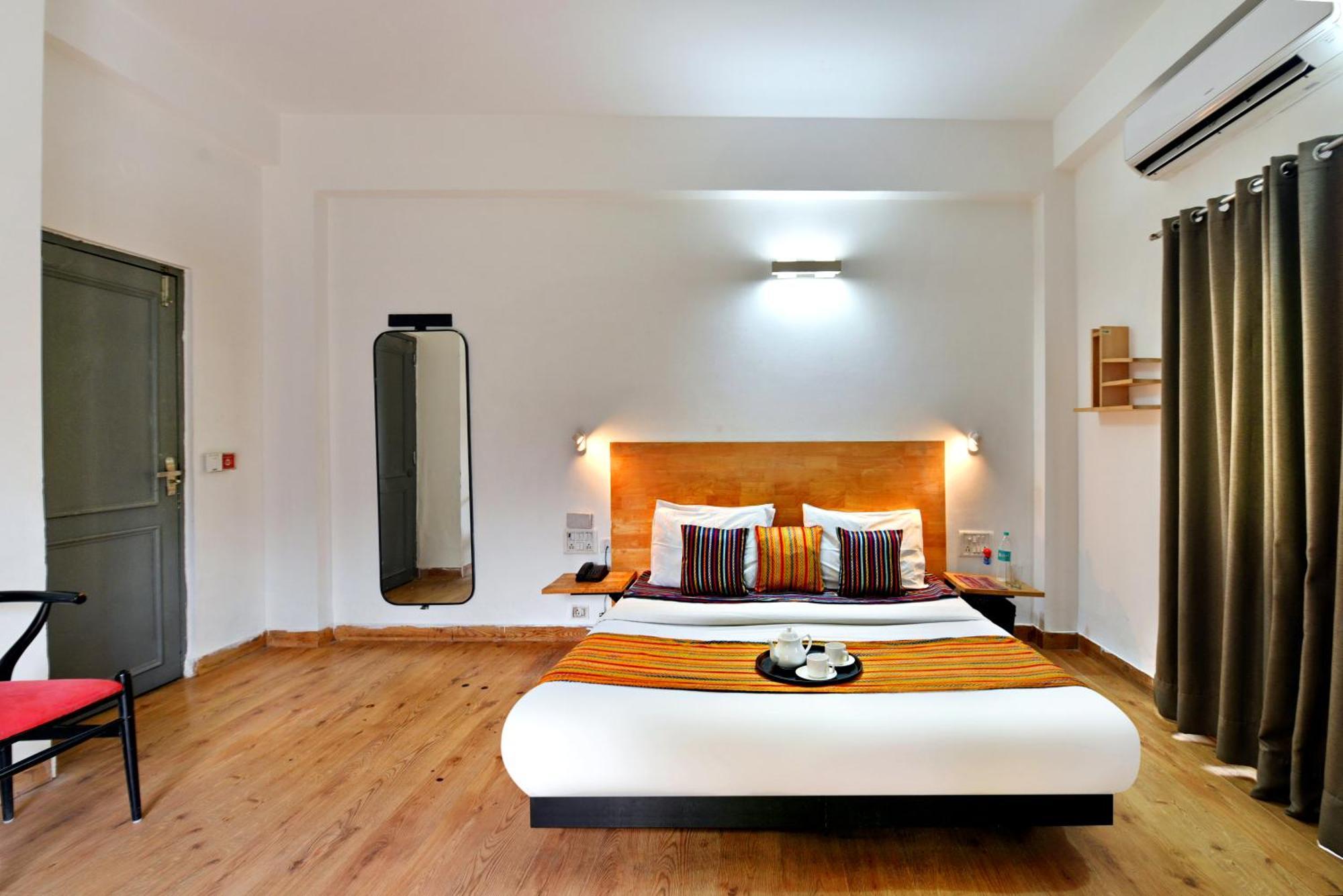 Divine Inn Couple Friendly Hotel Near Sector 51 Metro Station Noida Exteriér fotografie