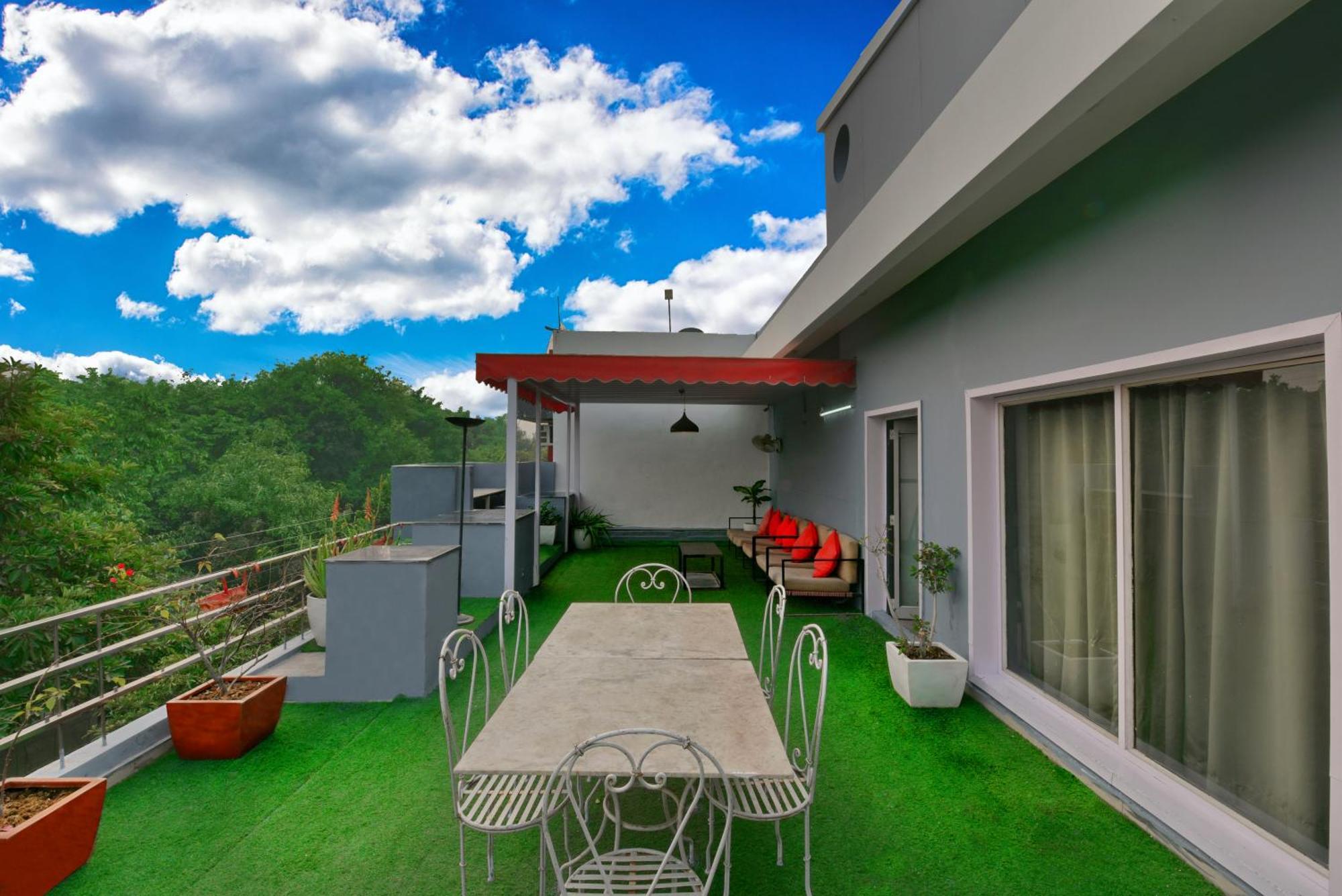 Divine Inn Couple Friendly Hotel Near Sector 51 Metro Station Noida Exteriér fotografie